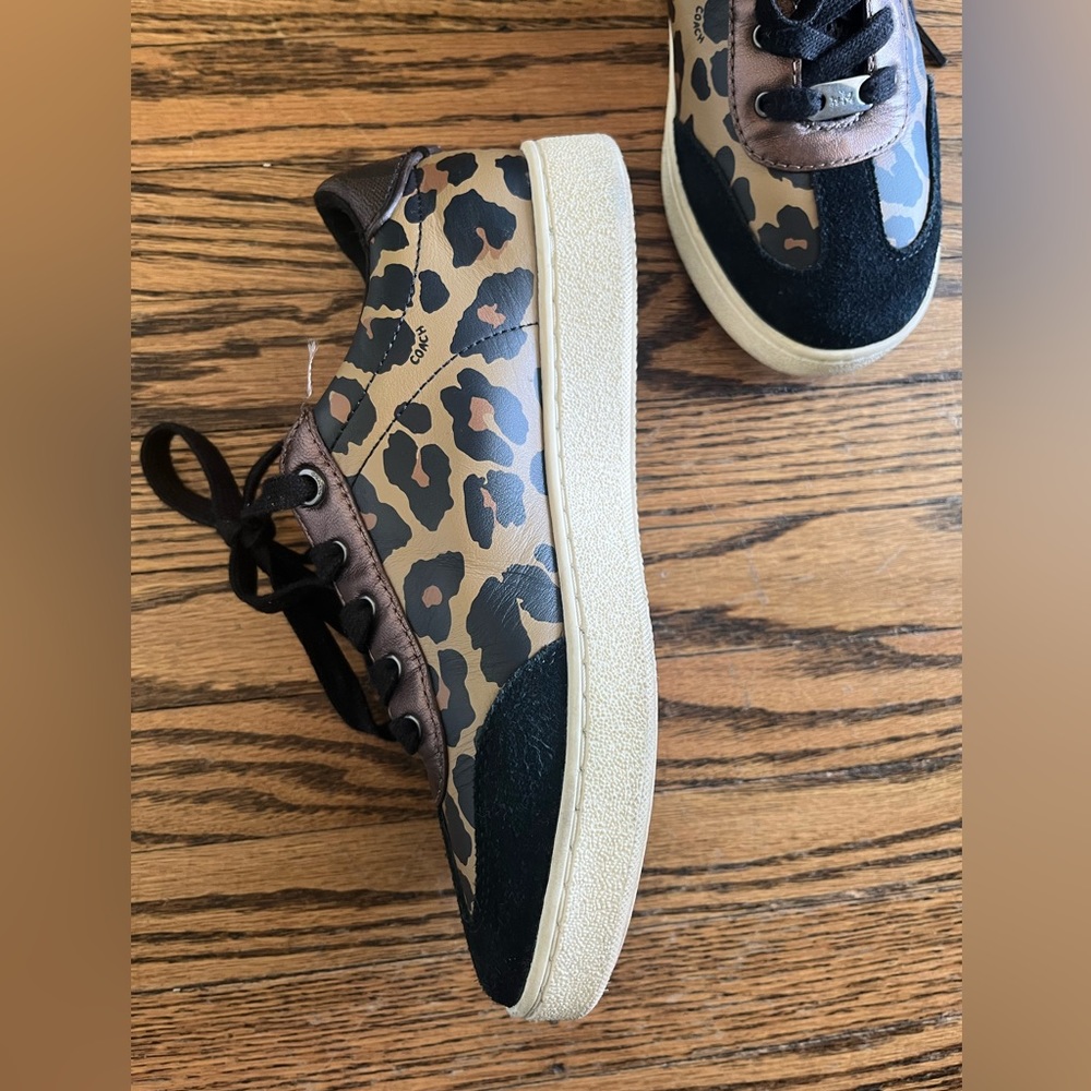 Women’s Coach Leopard Print Shoes Size 6